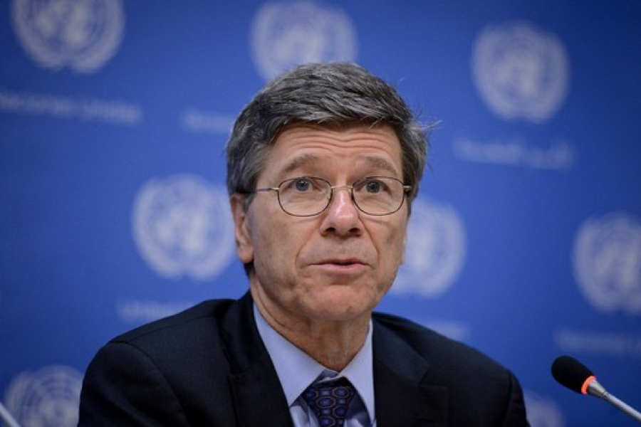 Economist Sachs called the anti-Russian sanctions worthless